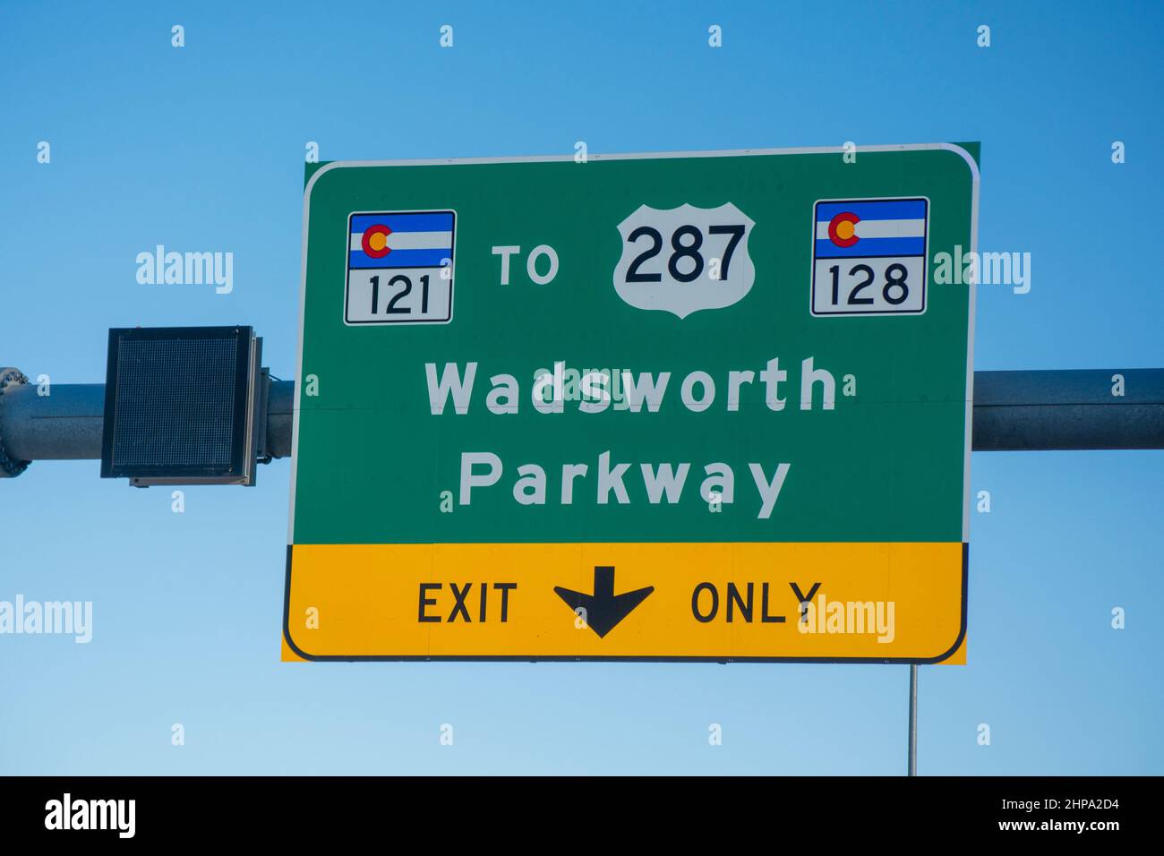 Sortie Wadsworth Parkway sur l'US Highway 36 à Broomfield, Colorado Banque D'Images