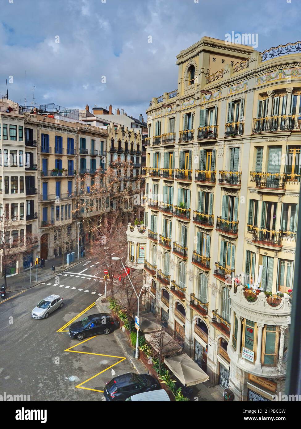 Rue d'en haut. Quartier Eixample, Barcelone, Catalogne, Espagne. Banque D'Images