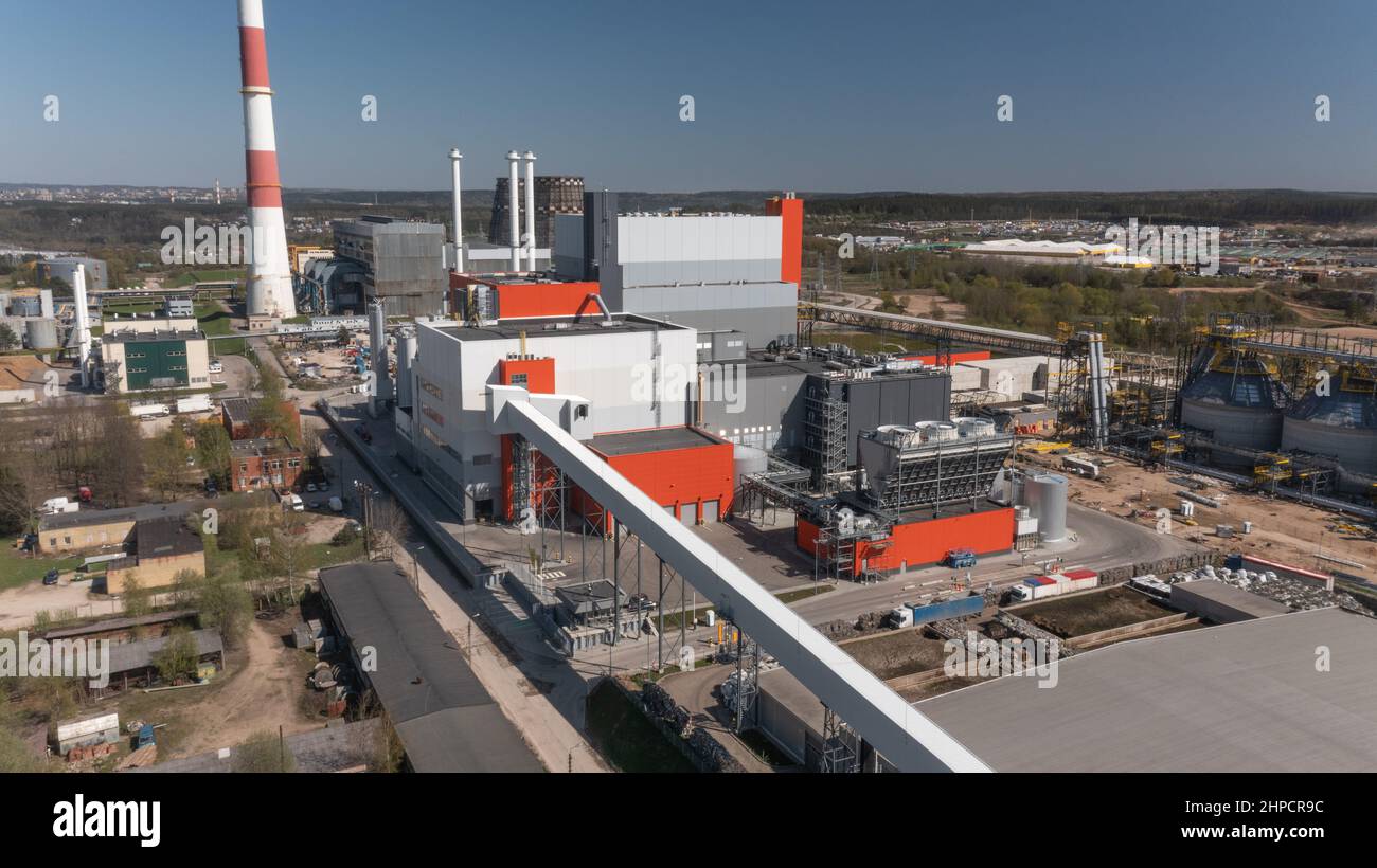 Déchets à l'usine d'énergie produisant de l'électricité à partir des déchets de la ville. Photo de haute qualité Banque D'Images