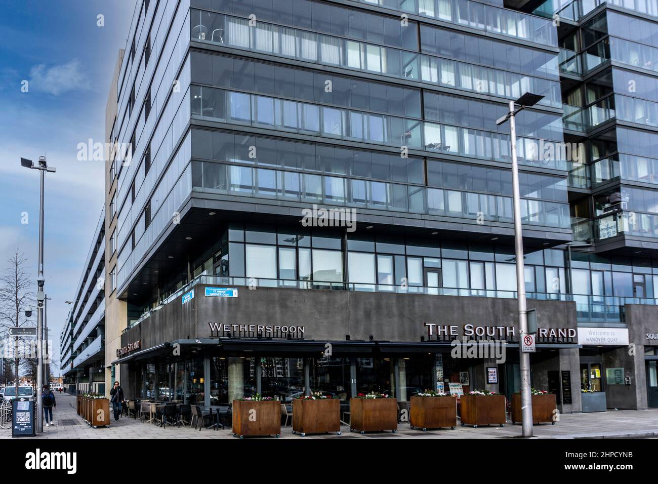 Le nouveau bar et restaurant de Weterscups, le South Strand, à Hanover Quay, à Dublin, en Irlande. Banque D'Images