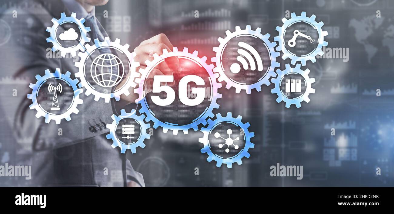 5G génération de Fives concept de télécommunication à connexion Internet haut débit. Supports mixtes. Banque D'Images