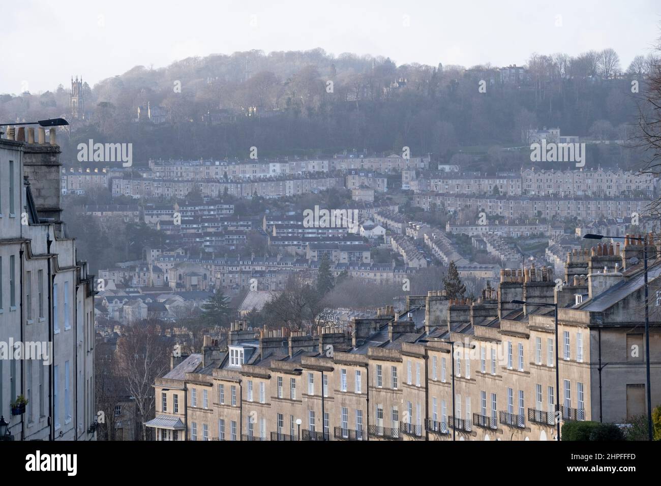 Vu de Bathwick Hill sont des maisons en terrasse en premier plan à