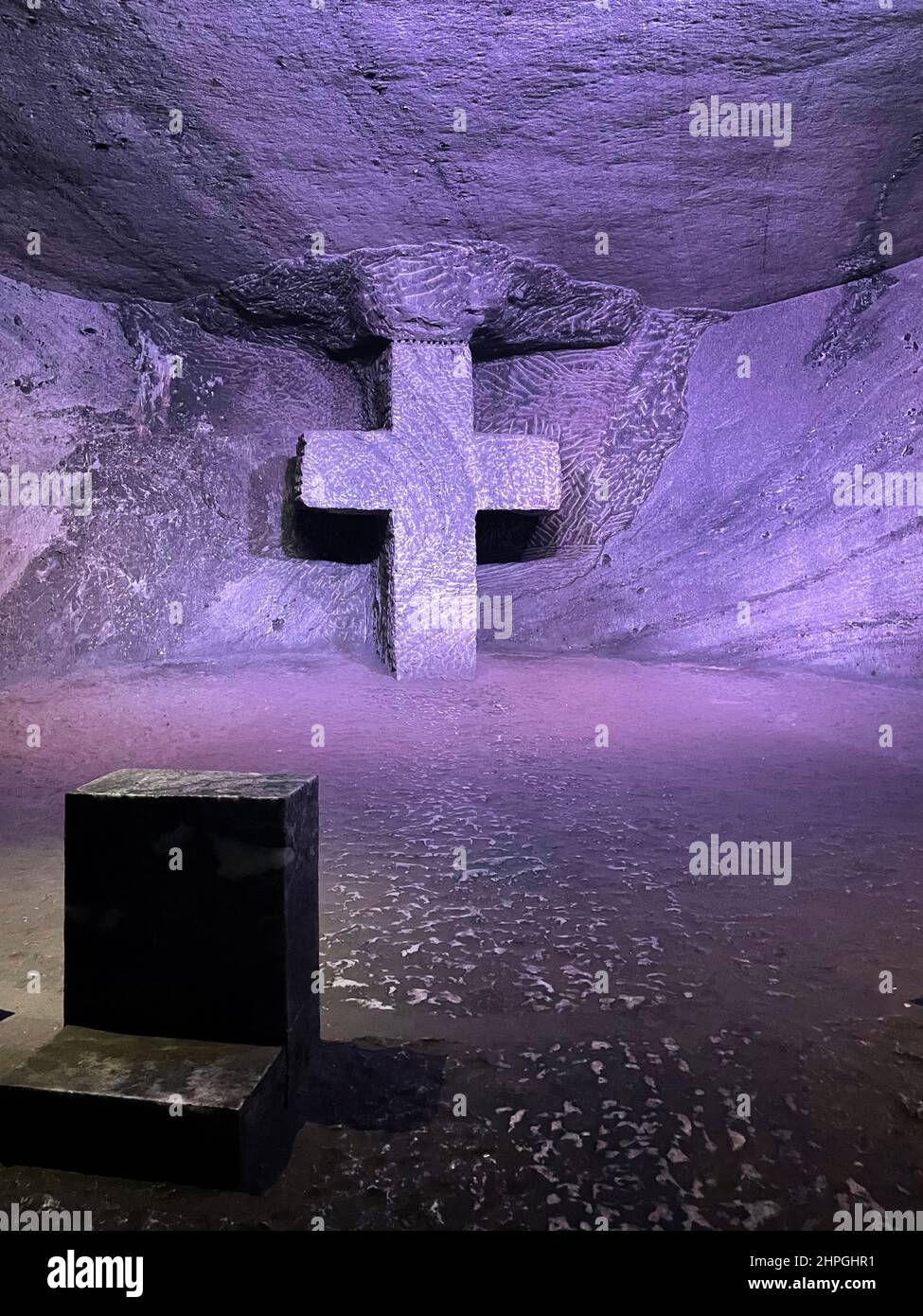 La célèbre cathédrale de sel de Zipaquira, en Colombie, une église catholique romaine souterraine construite dans une mine de sel à 200 mètres sous le sol. Banque D'Images