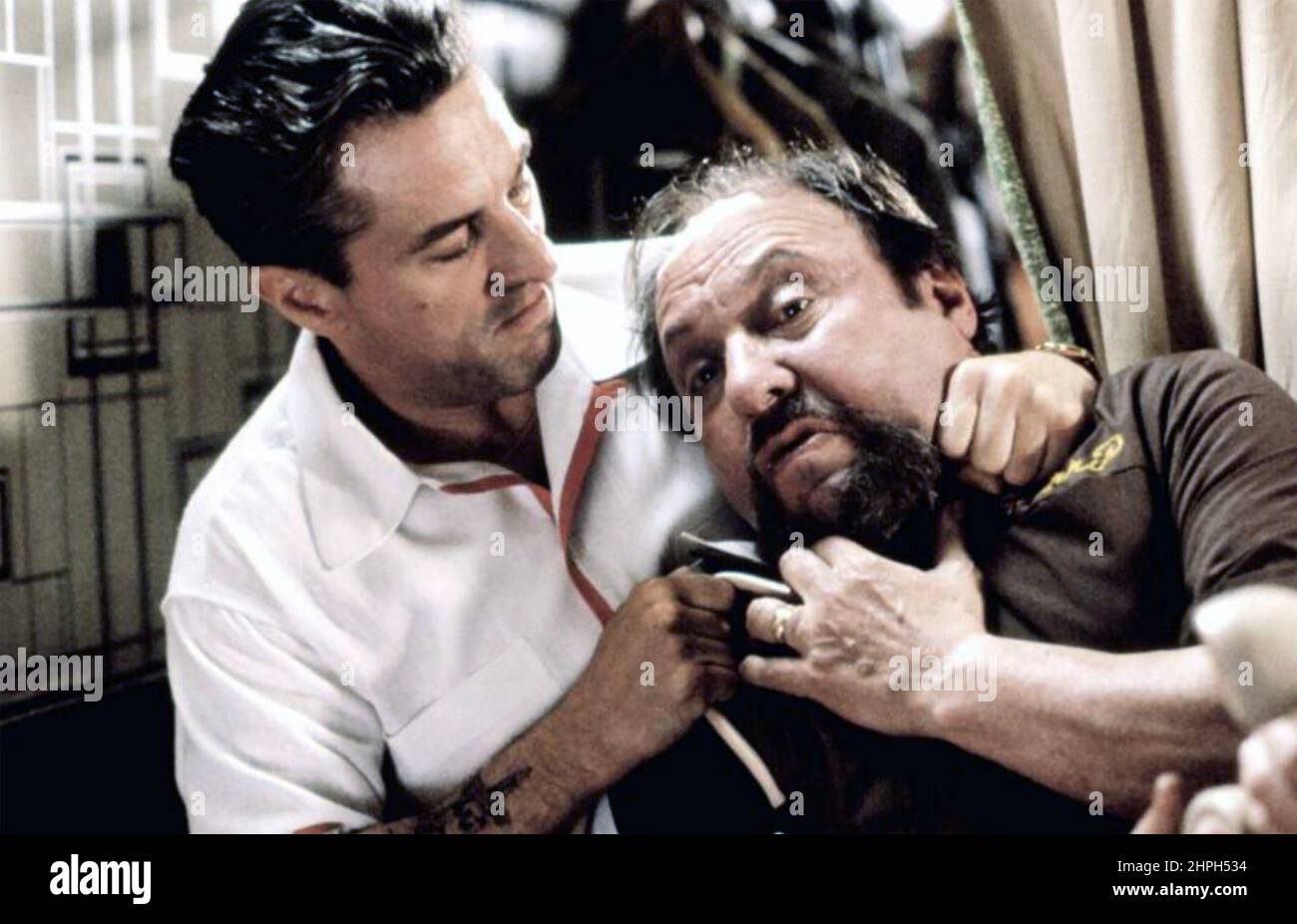 GOODFELLAS 1990 Warner Bros. Film avec Robert de Niro à gauche et Chuck Low Banque D'Images