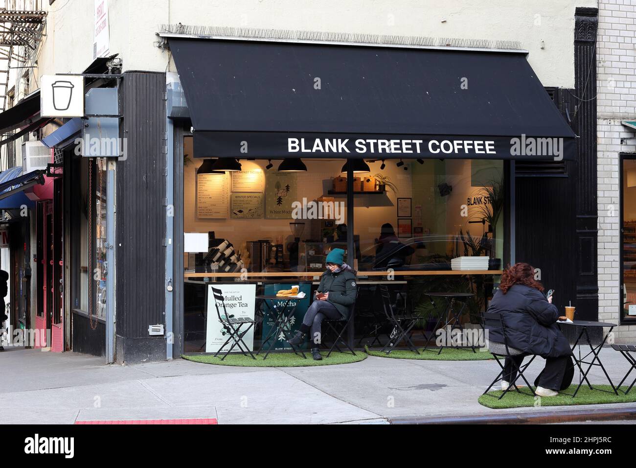 Blank Street Coffee, 985 Lexington Ave, New York, photo d'une chaîne de café semi-automatisée soutenue par Wall Street dans l'Upper East Side de Manhattan Banque D'Images