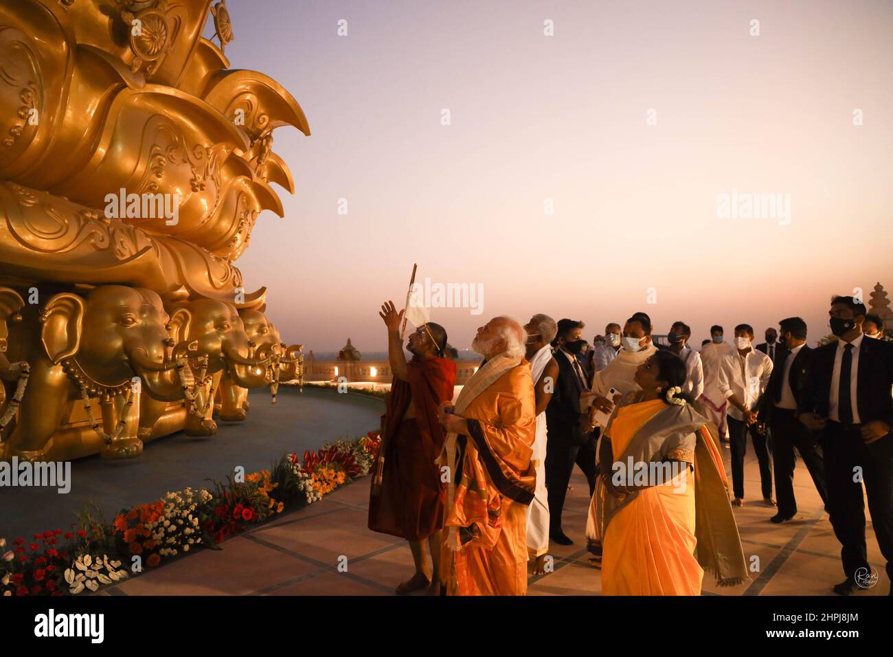 Ramanuja Statue of Egalité Dedicace, Chinna Jeeyar Swamy avec Narendra Modi, Hyderabad, Telengana, Inde Banque D'Images