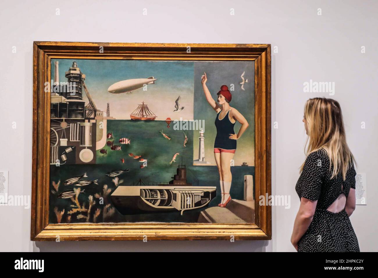 Londres UK 22 février 2022 Kora Harue, UMI The Sea ,1929, Oil on Canvas.cette exposition révolutionnaire s'étend sur 80 ans et 50 pays, élargissant notre compréhension du Surréalisme comme jamais auparavant, avec plus de 150 œuvres allant de la peinture et de la photographie à la sculpture et au film, Beaucoup d'entre eux n'ont jamais été montrés au Royaume-Uni. Paul Quezada-Neiman/Alay Live Nouveau Banque D'Images