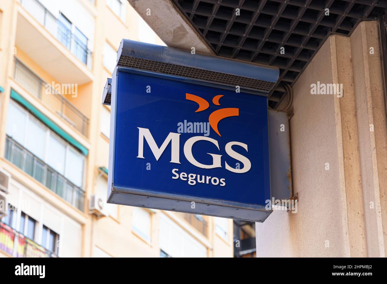 VALENCE, ESPAGNE - 22 FÉVRIER 2022 : MGS est une compagnie d'assurance espagnole Banque D'Images