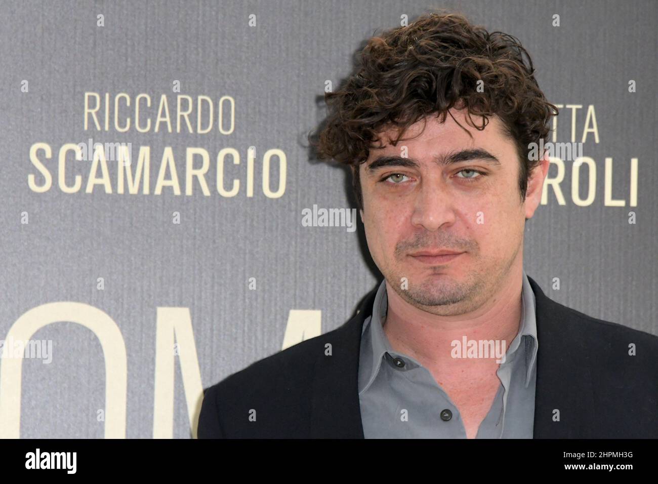 Roma, Italie. 22nd févr. 2022. Riccardo Scamarcio durante Photocall l'ombra del giorno, Servizio in Roma, Italia, 22 febbraio 2022 crédit: Independent photo Agency/Alay Live News Banque D'Images