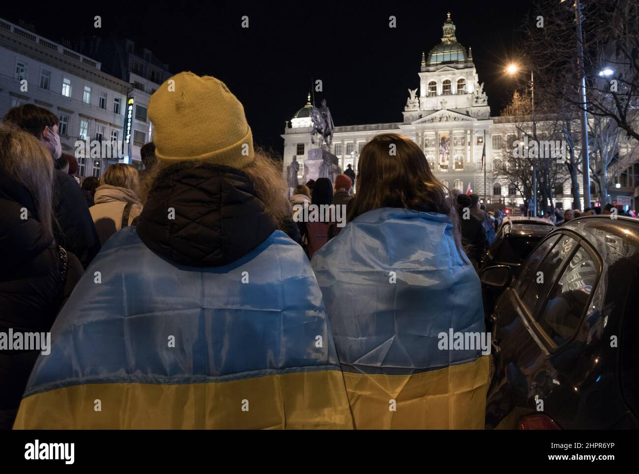 Un rassemblement, auquel ont participé environ 1 000 personnes et organisé par le mouvement million moments et d'autres groupes, a exprimé sa solidarité avec l'Ukraine et ses citi Banque D'Images