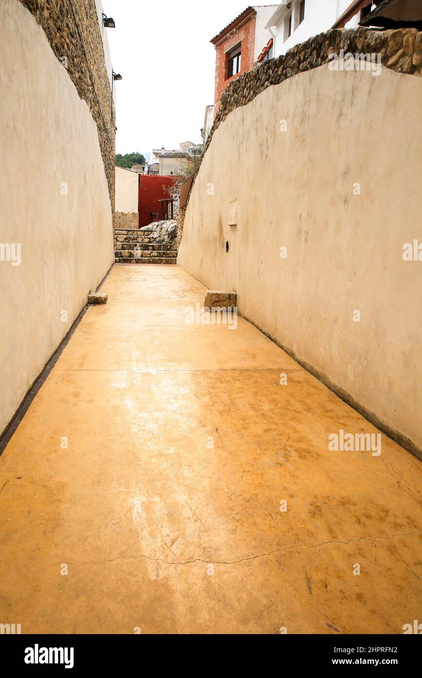 Trinquet court de jouer le sport traditionnel pelota dans la ville d'Abdet dans la province d'Alicante, Espagne Banque D'Images