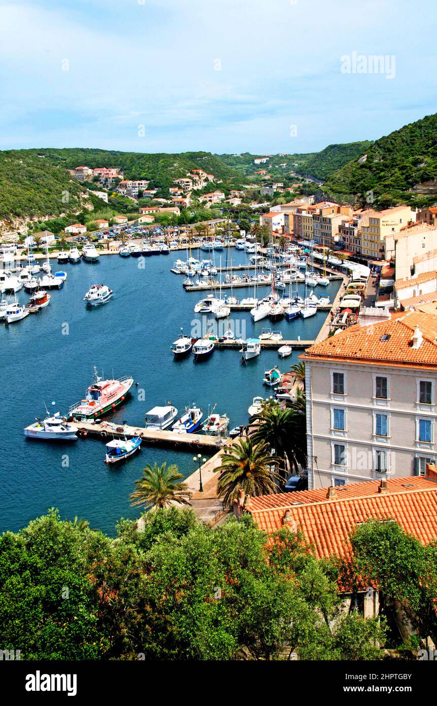 Le port de Bonifacio, Corse-du-Sud, France Banque D'Images