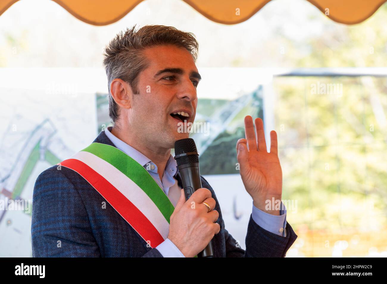 Federico Pizzarotti sindaco di Parma è a Sala Baganza (Parme) en occasion dell'inizio lavori della cassa di espansione sul torrente Baganza Banque D'Images