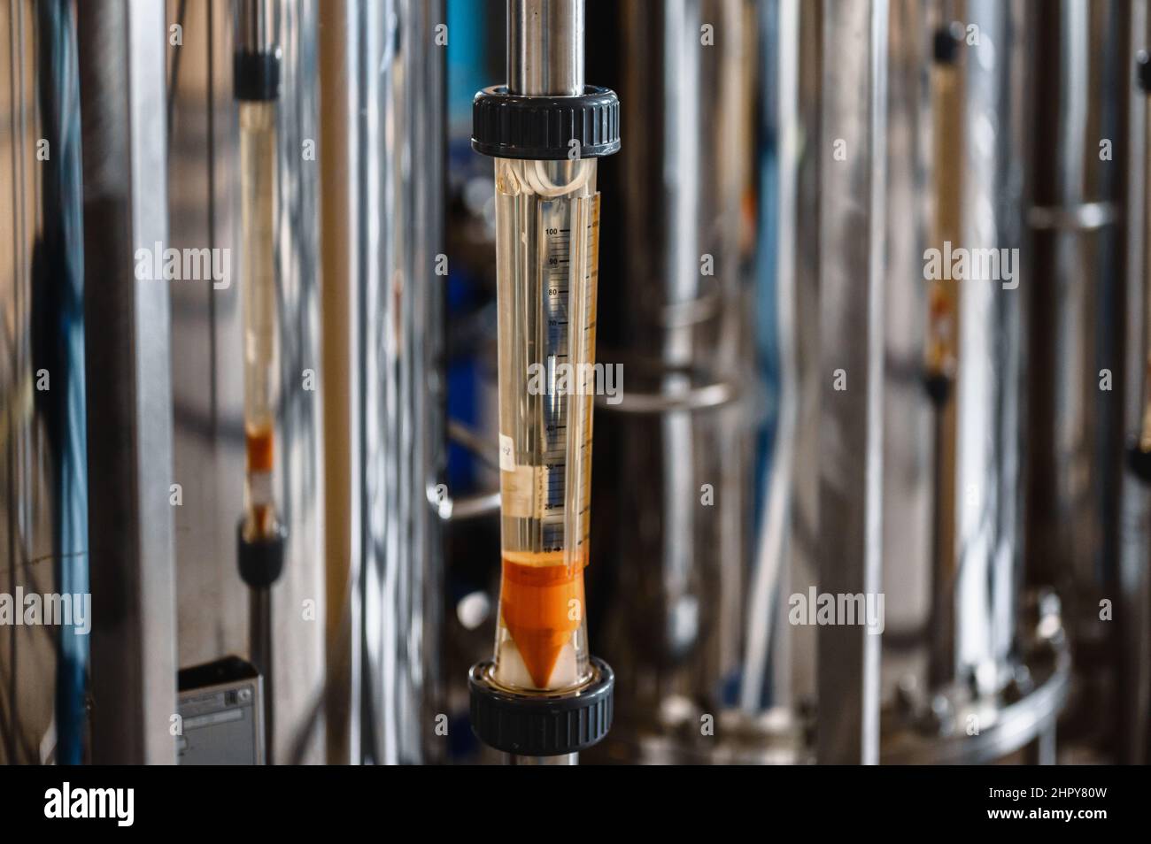 Indicateur instantané de débit de liquide pour contrôler l'équipement Banque D'Images