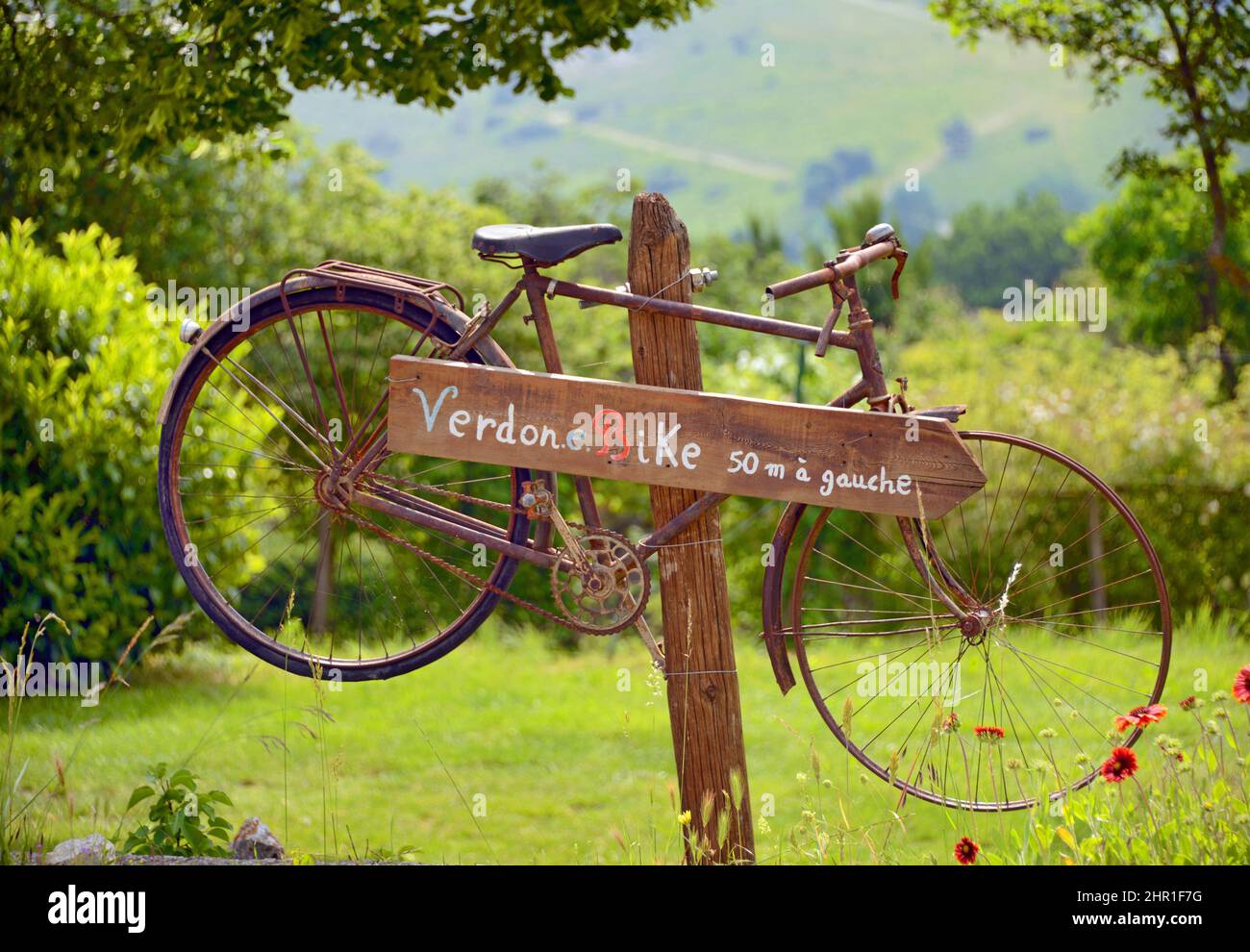 La Palud sur Verdon, location de vélos, France, Alpes de haute Provence Banque D'Images