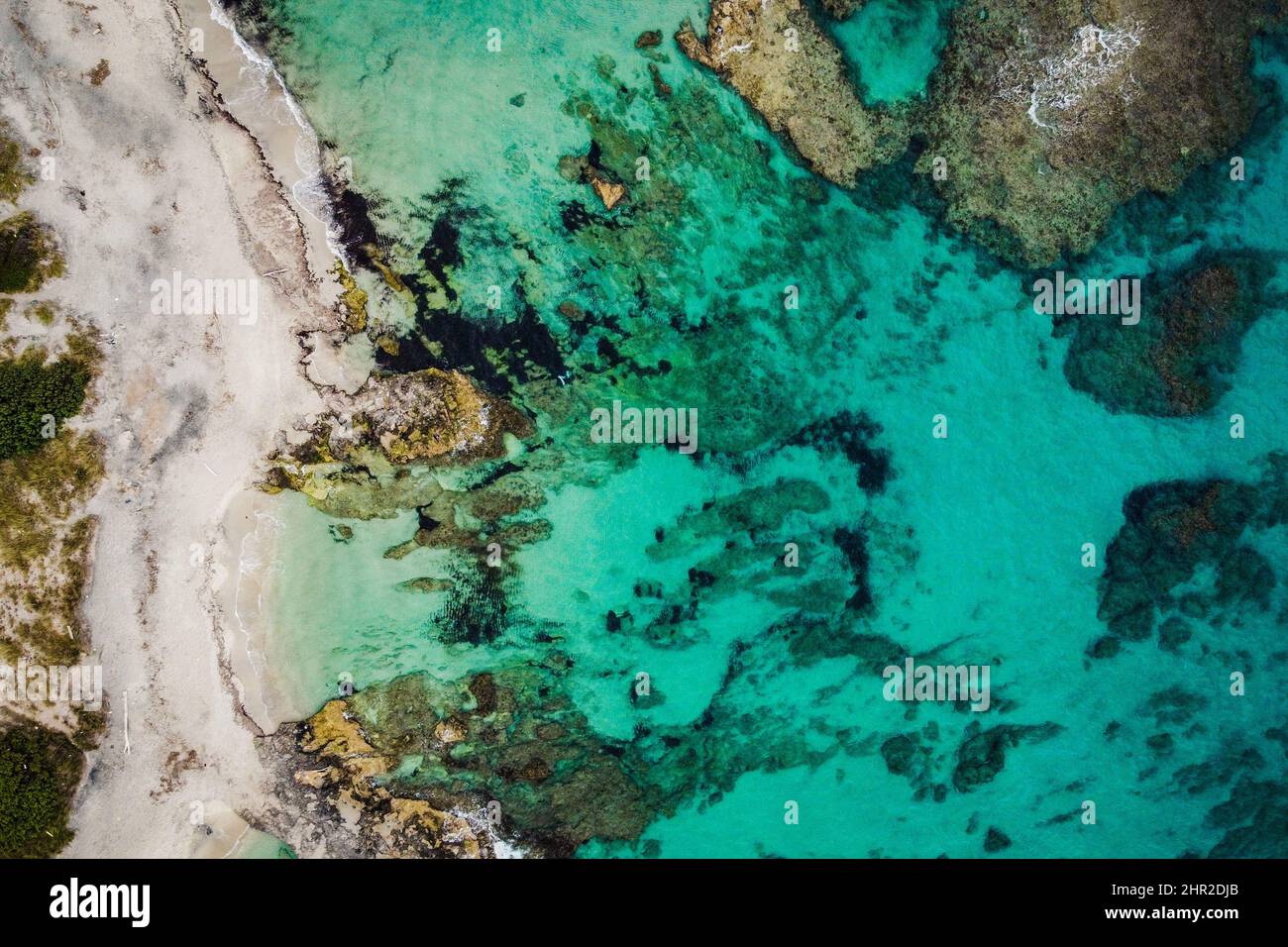 Italie, Apulia, Melendugno, plage de San Foca Banque D'Images