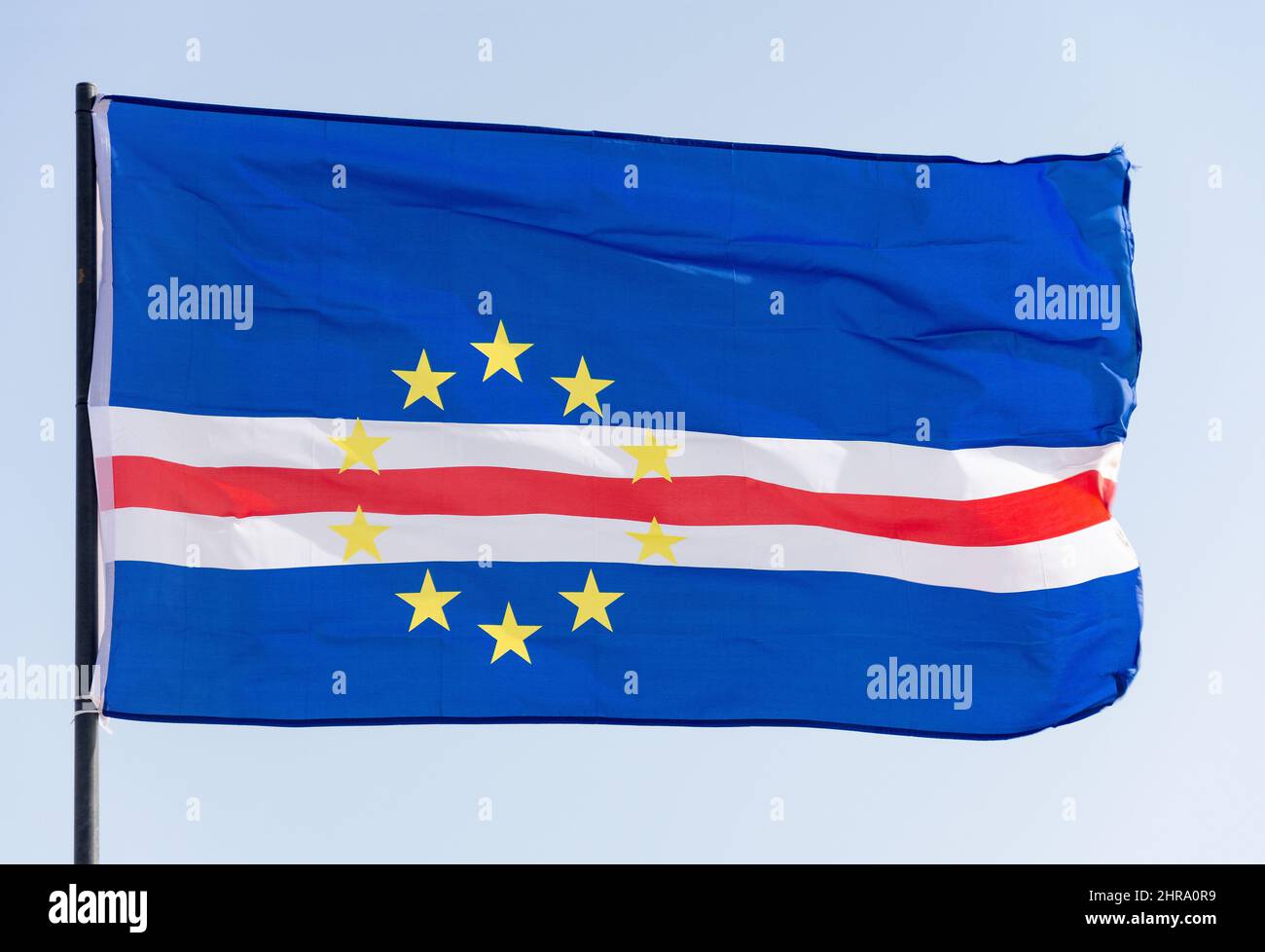 Drapeau de la République de Cabo Verde, Santa Maria, Sal (IIha do Sal), República de Cabo (Cap Vert) Banque D'Images