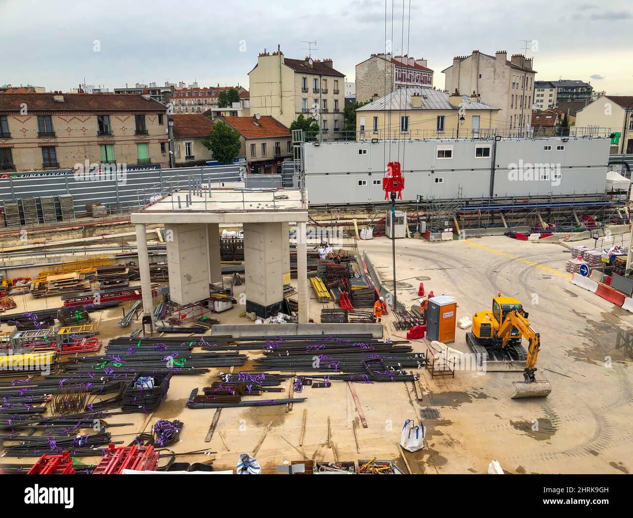 Saint-Maur-Créteil, France, Grand angle, banlieue parisienne construction du métro, Grand Paris projet dépenses publiques en France Banque D'Images