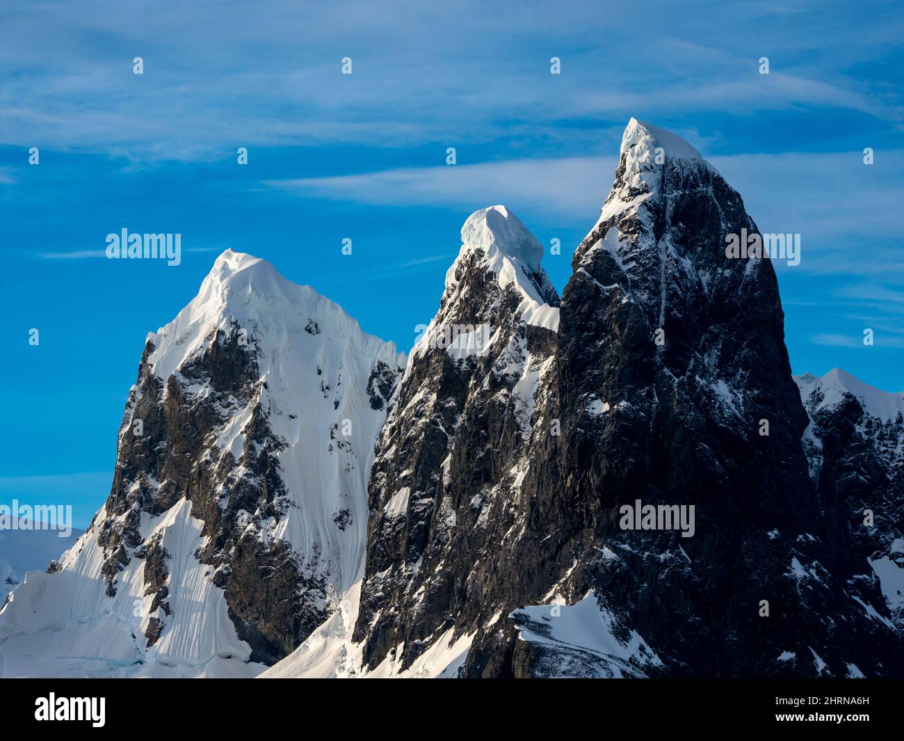 Paysages époustouflants le long du canal de Lemaire, péninsule Antarctique Banque D'Images