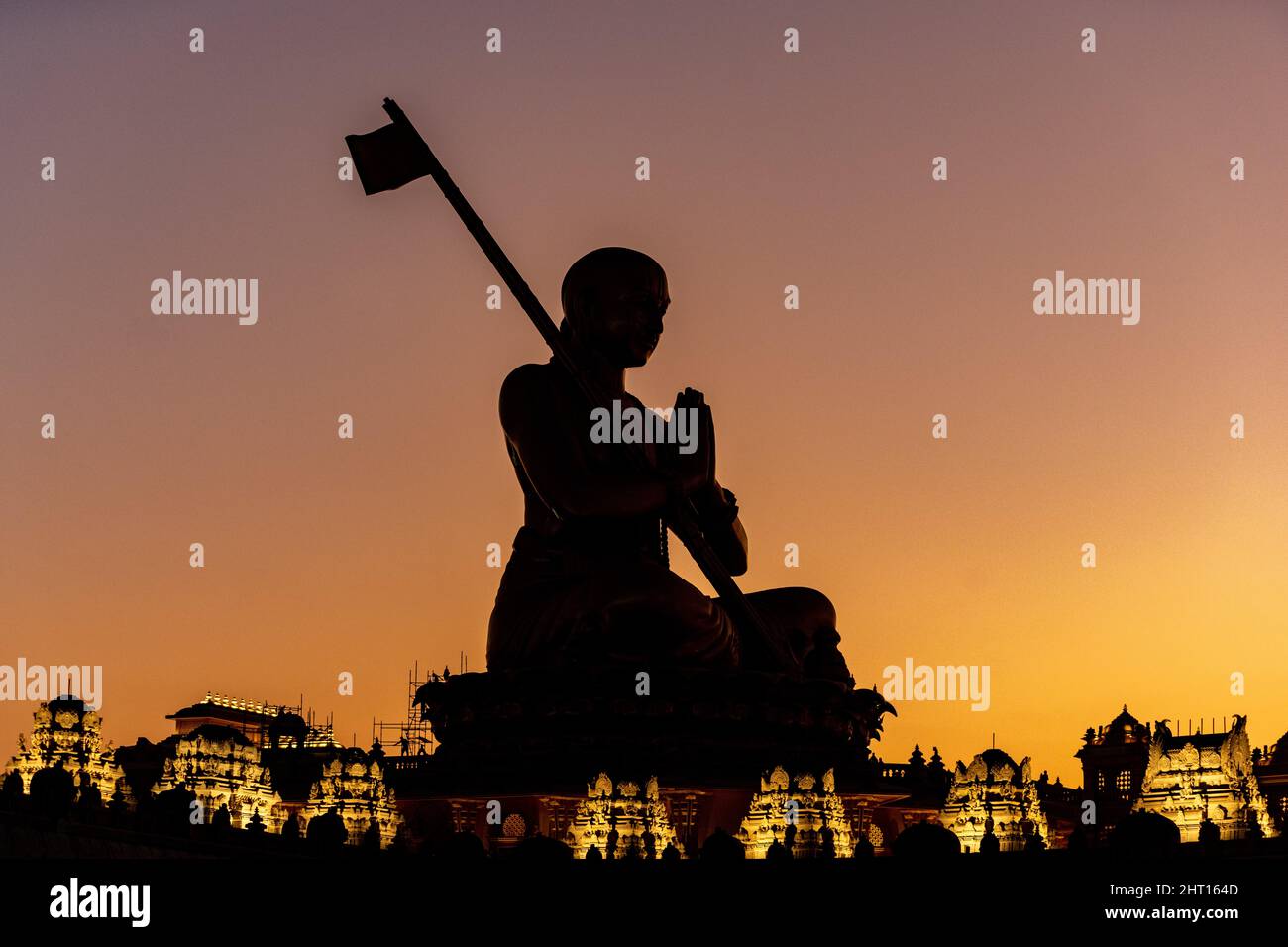 Statue de Ramanuja, statue de l'égalité, Muchintal, Hyderabad, Telengana, Inde. Banque D'Images