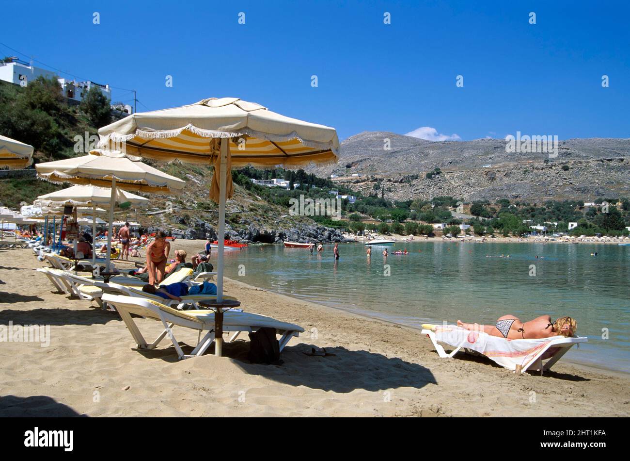 Plage de Lindos, île de Rhodes, Dodécanèse, Grèce, Europe Banque D'Images