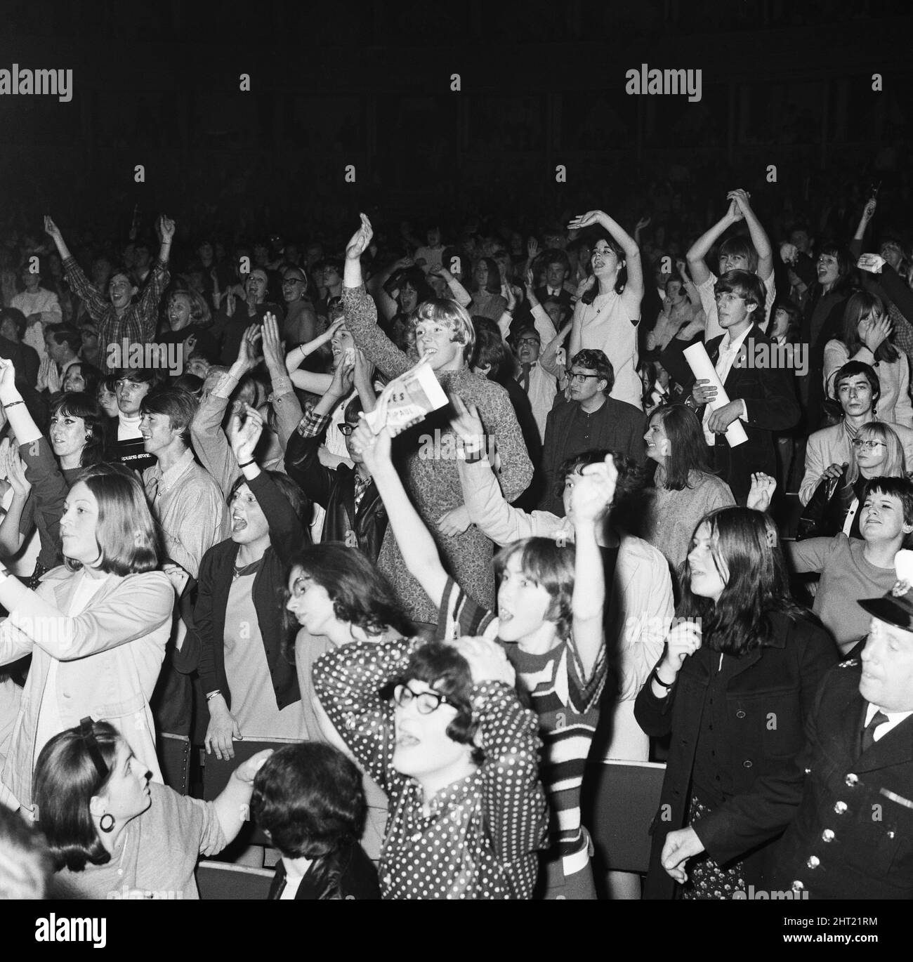 Les Rolling Stones ont donné un coup d'envoi à leur tournée au Royaume-Uni avec un concert au Royal Albert Hall.23rd septembre 1966 Banque D'Images