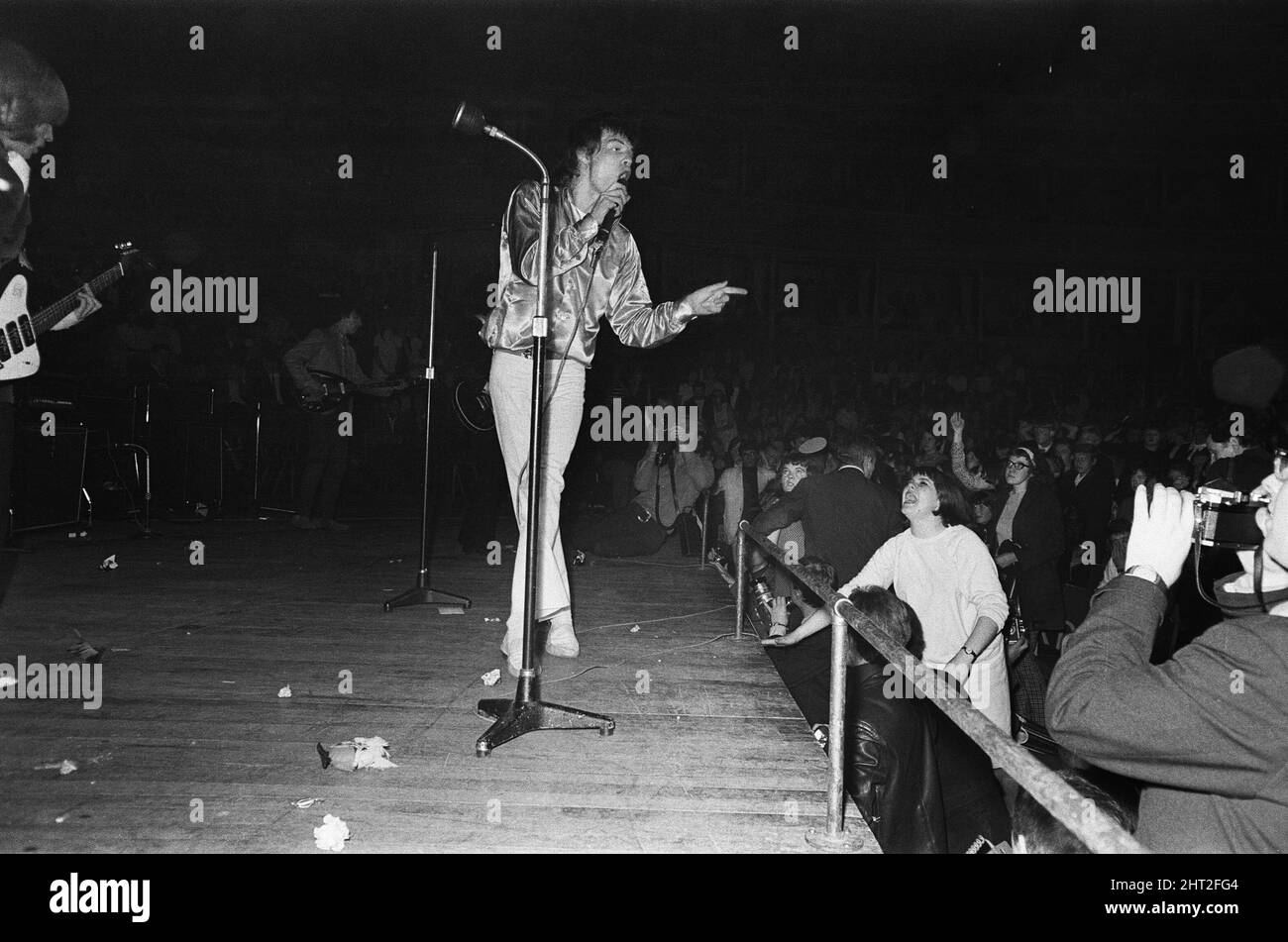 Les Rolling Stones ont donné un coup d'envoi à leur tournée au Royaume-Uni avec un concert au Royal Albert Hall.23rd septembre 1966 Banque D'Images