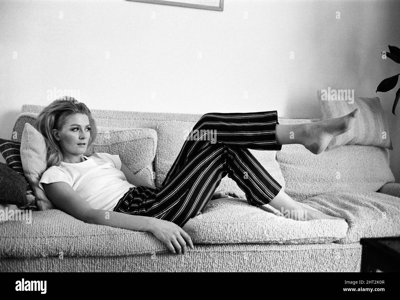 Vanessa Redgrave photographiée pour un reportage de Donald Zec. 2nd mai 1966. Banque D'Images Vanessa Redgrave photographiée pour un reportage de Donald Zec. 2nd mai 1966. Banque D'Images