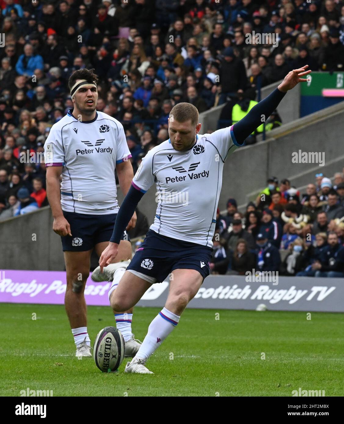 BT Murrayfield Edinburgh.Scotland.UK 26th Fév 22 Ecosse contre France Guinness six Nations Match . Finn Russell en Écosse. Crédit : eric mccowat/Alay Live News Banque D'Images