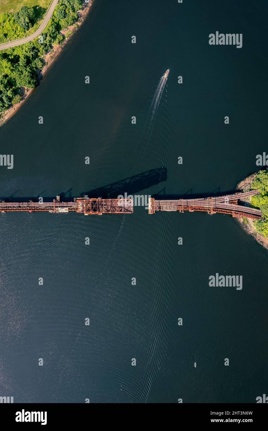 Vue aérienne du célèbre Crook point Bascule Bridge, un ancien pont roulant Scherzer Banque D'Images