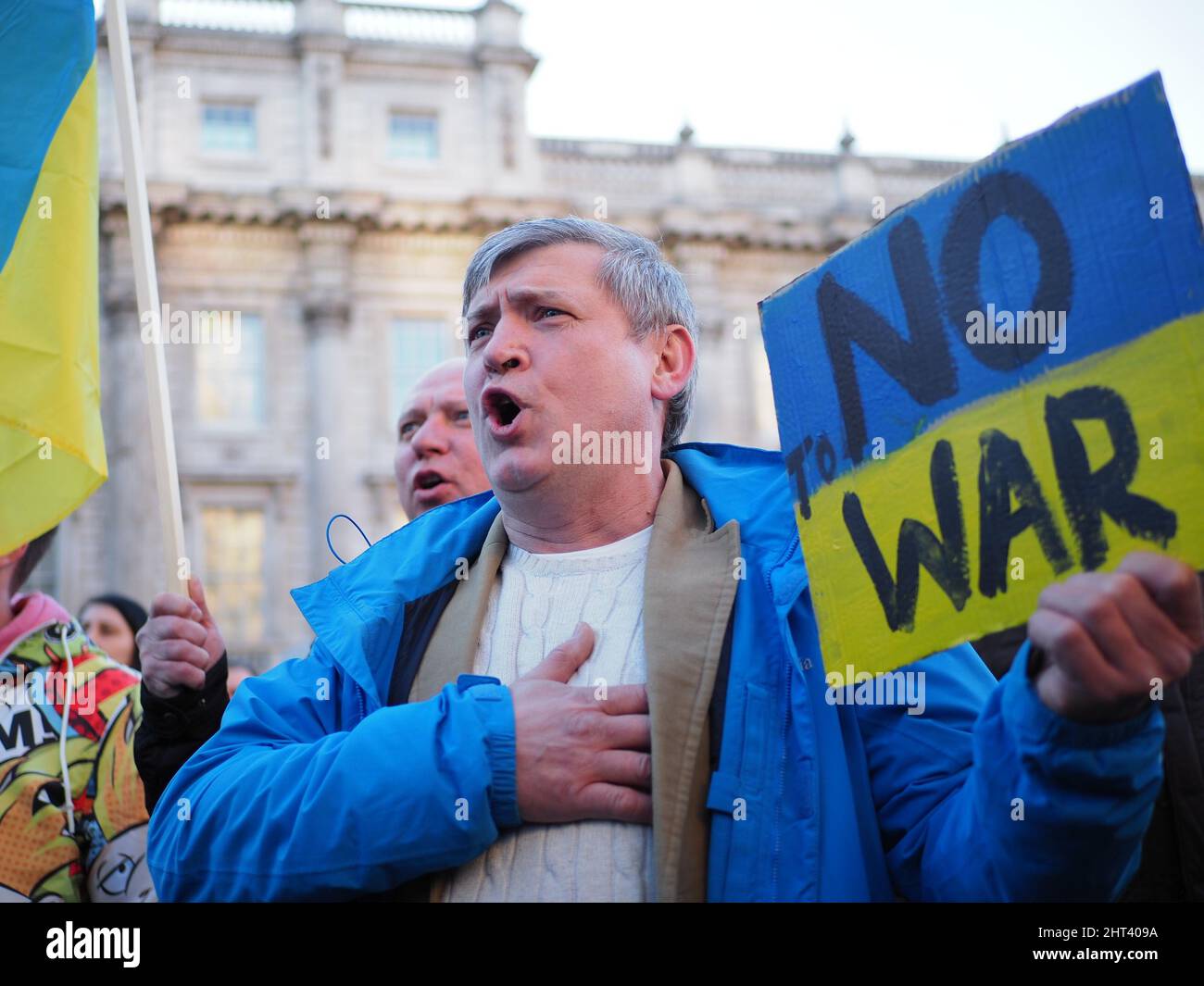 Londres.26th février 2022. C'est le 3rd jour de l'attaque de la Russie contre L'UKRAINE. Grand soutien des Londoniens pour L'UKRAINE ... avec des slogans 'STOP THE WAR', Banque D'Images