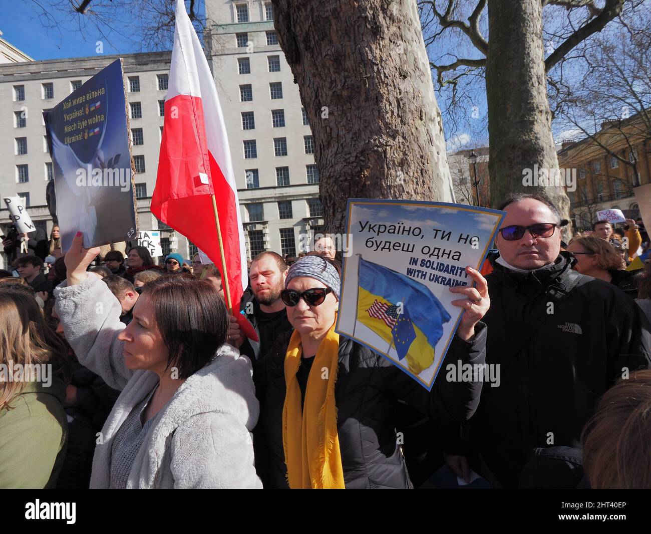 Londres.26th février 2022. C'est le 3rd jour de l'attaque de la Russie contre L'UKRAINE. Grand soutien des Londoniens pour L'UKRAINE ... avec des slogans 'STOP THE WAR', Banque D'Images