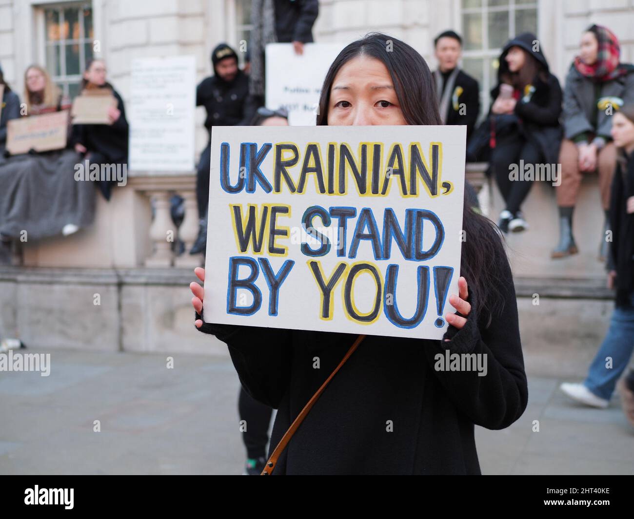 Londres.26th février 2022. C'est le 3rd jour de l'attaque de la Russie contre L'UKRAINE. Grand soutien des Londoniens pour L'UKRAINE ... avec des slogans 'STOP THE WAR', Banque D'Images