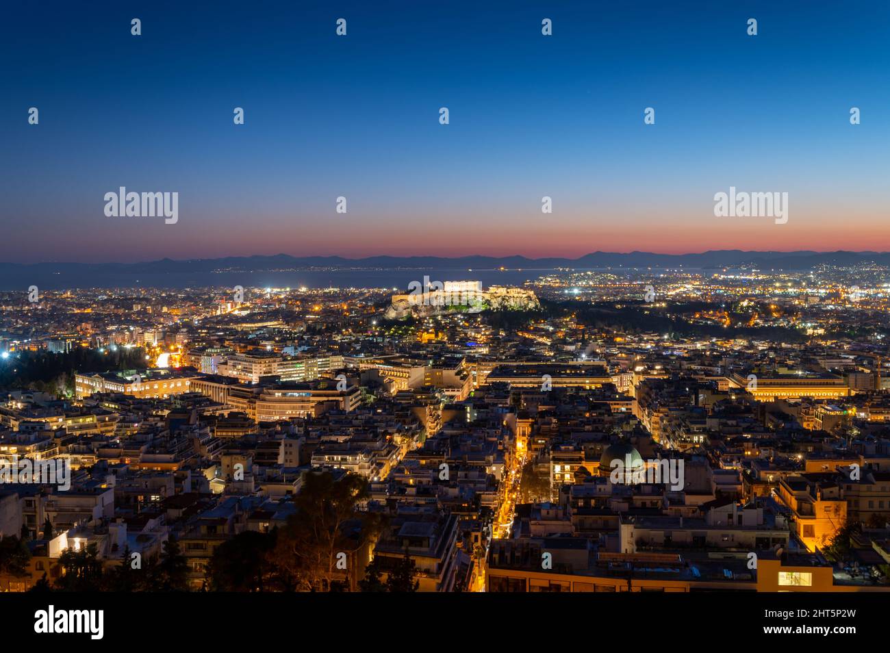 Vue d'ensemble d'Athènes, Grèce au crépuscule Banque D'Images