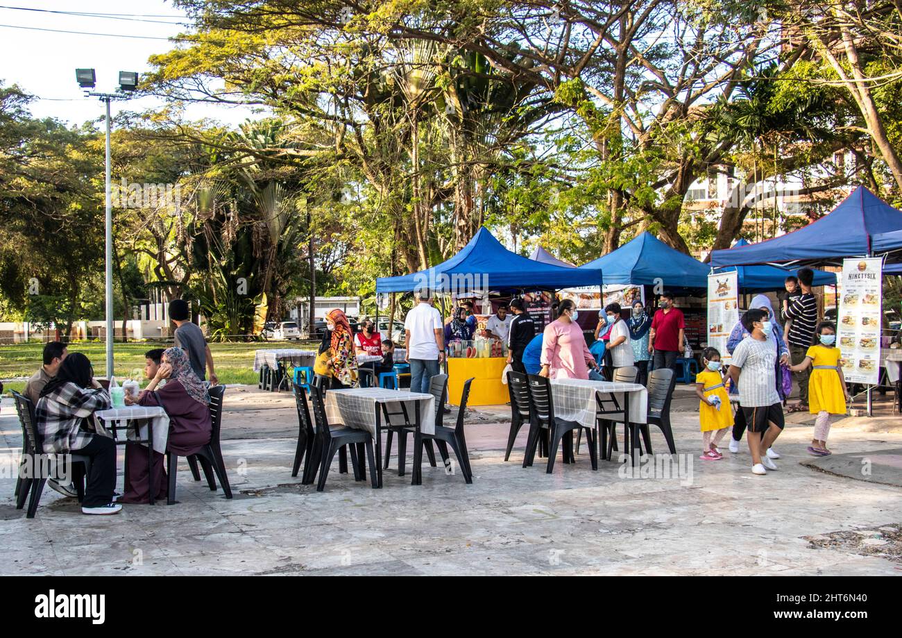 Tajung Aru aire de restauration en plein air Sabah Bornéo Malaisie Banque D'Images