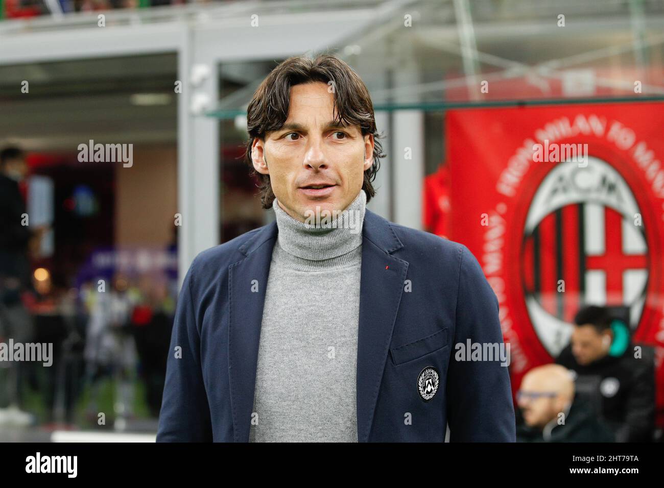 25 février 2022, Milan, Italie: Italie, Milan, février 25 2022: Gabriele Cioffi (Udinese Manager) dans le banc avant le lancement sur le match de football AC MILAN vs UDINESE, série A 2021-2022 day27, San Siro stade (Credit image: © Fabrizio Andrea Bertani/Pacific Press via ZUMA Press Wire) Banque D'Images