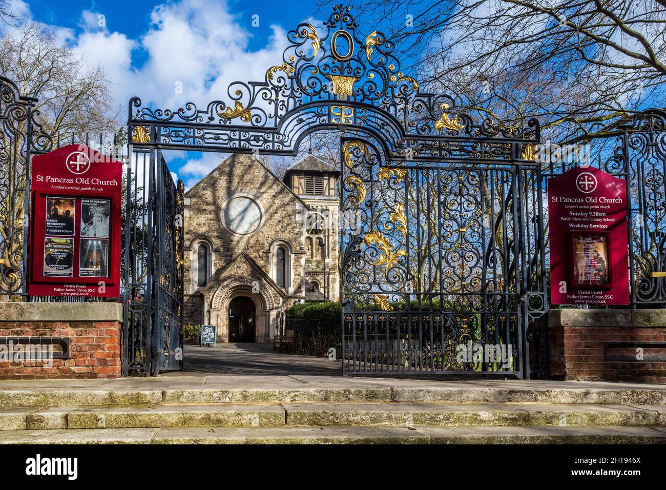 Vieille église de Saint-Pancras Londres - église paroissiale à Somers Town Londres, qui est censé être sur l'un des plus anciens sites de culte chrétien en Angleterre. Banque D'Images