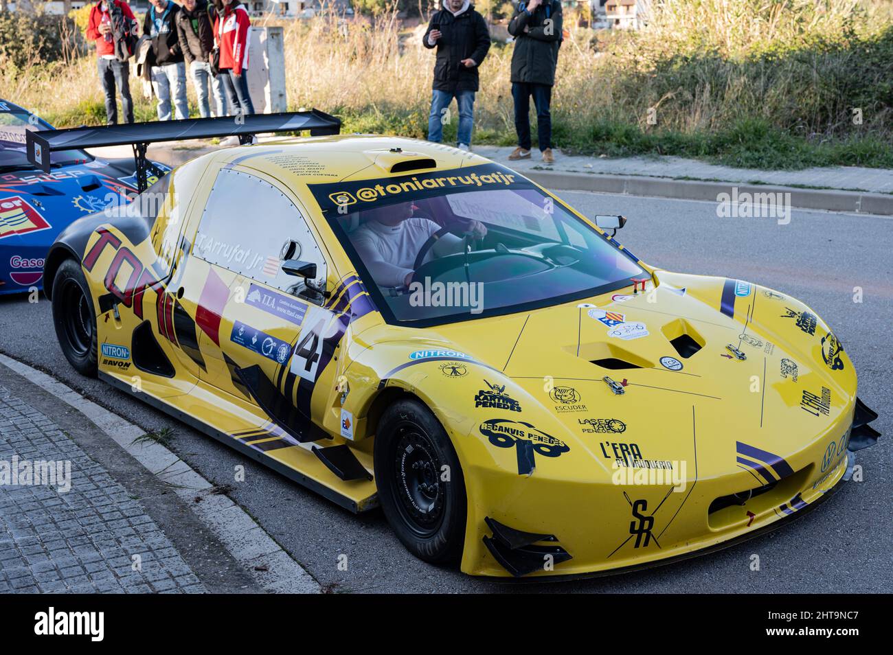 SIlvercar S3 dans le Rallye de colline grimpez à Sant Feliu Codines et les gens en arrière-plan Banque D'Images