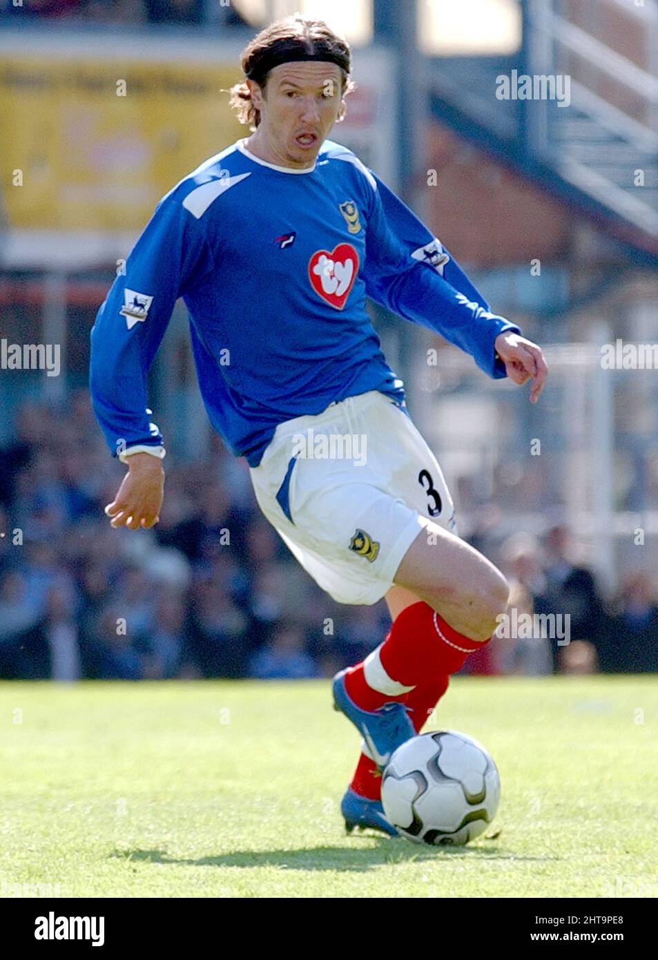 PORTSMOUTH V FULHAM 1-05-04 ALEXAI SMERTIN PIC MIKE WALKER 2004 Banque D'Images