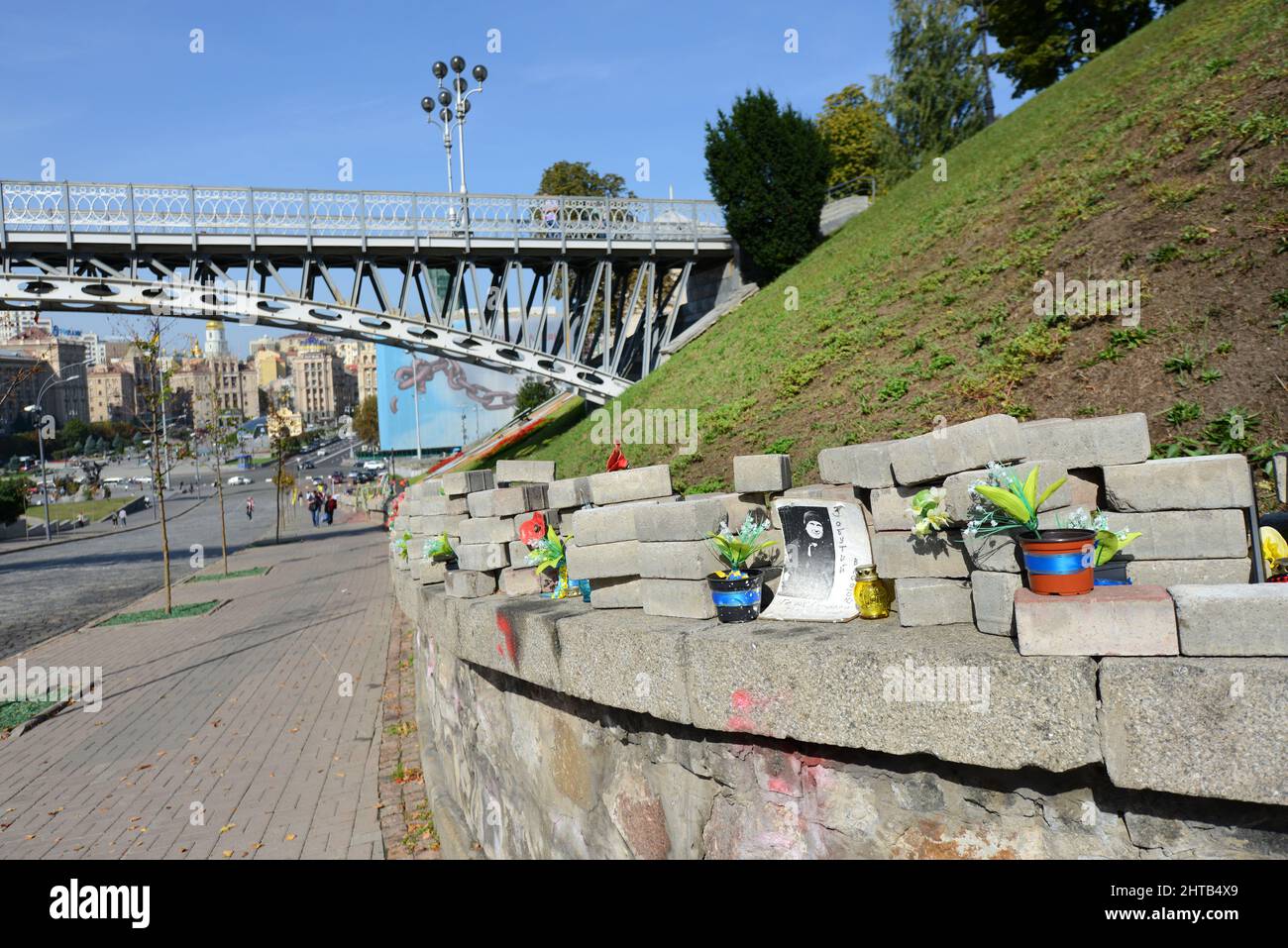 Monuments commémoratifs pour les manifestants morts pendant la Révolution de la dignité près de la place de l'indépendance à Kiev, en Ukraine. Banque D'Images
