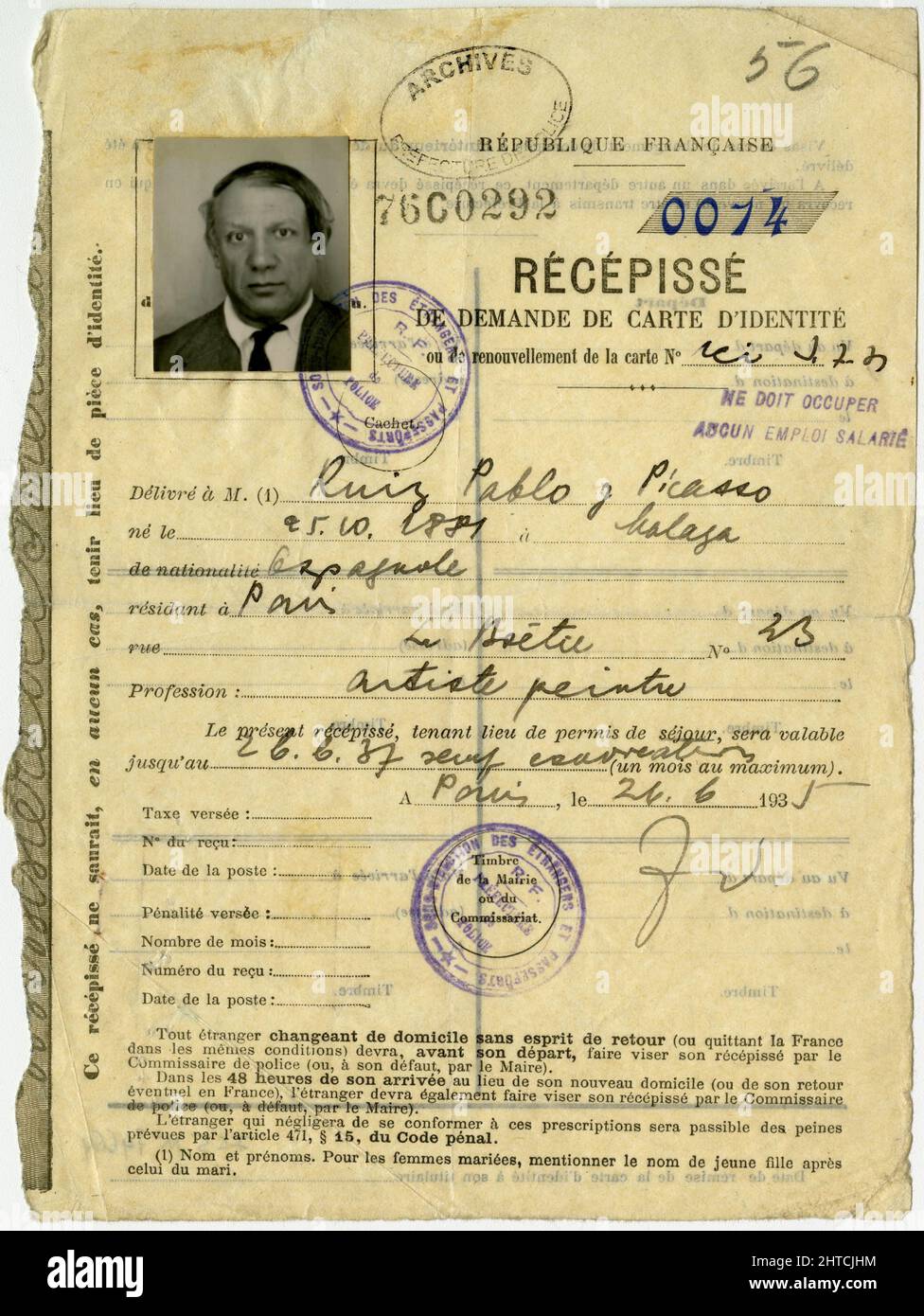 R&#xe9;c&#xe9;piss&#xe9; de demande de carte d'identité&#xe9; date de 1935, 1935. Trouvé dans la Collection des Archives de la Pr&#xe9;la sûreté de la police de Paris. Banque D'Images