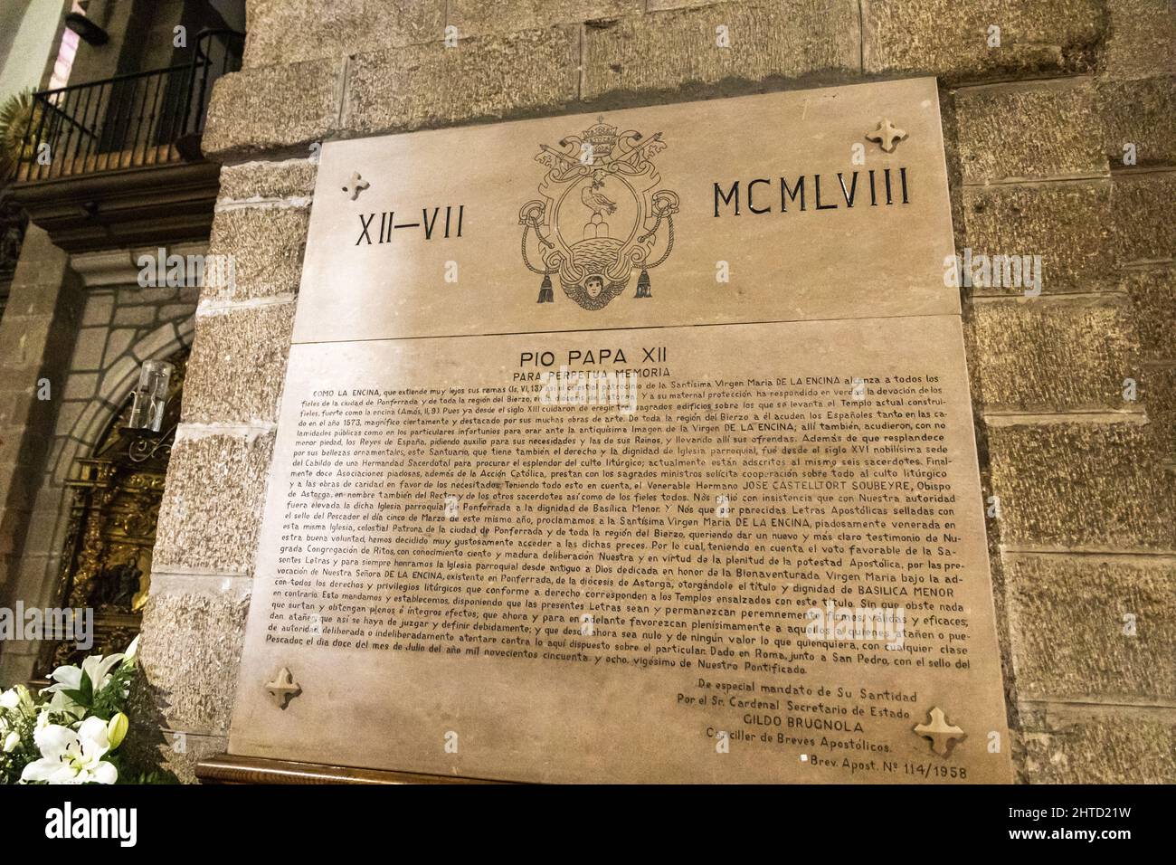 Mémorial du Pape Pie XII à la Basilique de la Encina, Ponferrada, El Bierzo, Espagne Banque D'Images