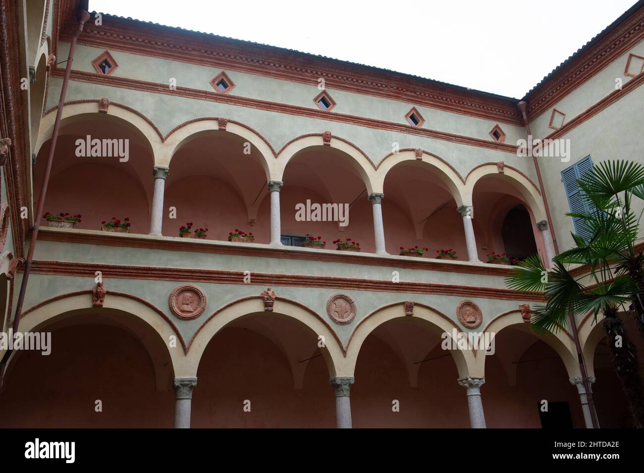 Europe, Italie, Piacenza - région Émilie-Romagne.Le château de Rivalta avec les murs fortifiés Banque D'Images