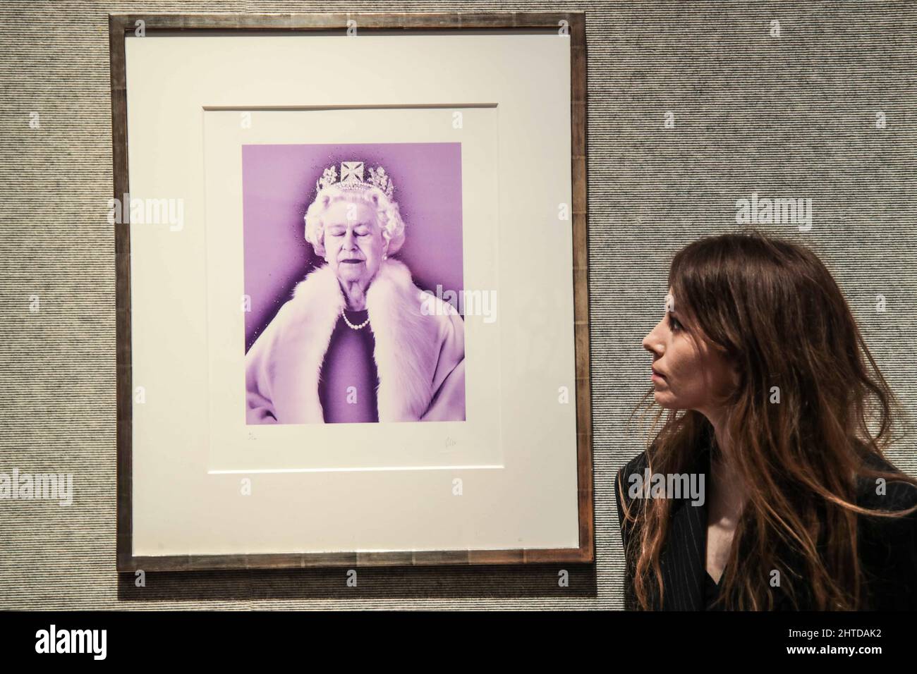 Londres Royaume-Uni 28 février 2022 Chris Levine ,Lightness of Etre (édition Crystal) 2018, est £ 8 000-12 000 Paul Quezada-Neiman/Alay Live News Banque D'Images