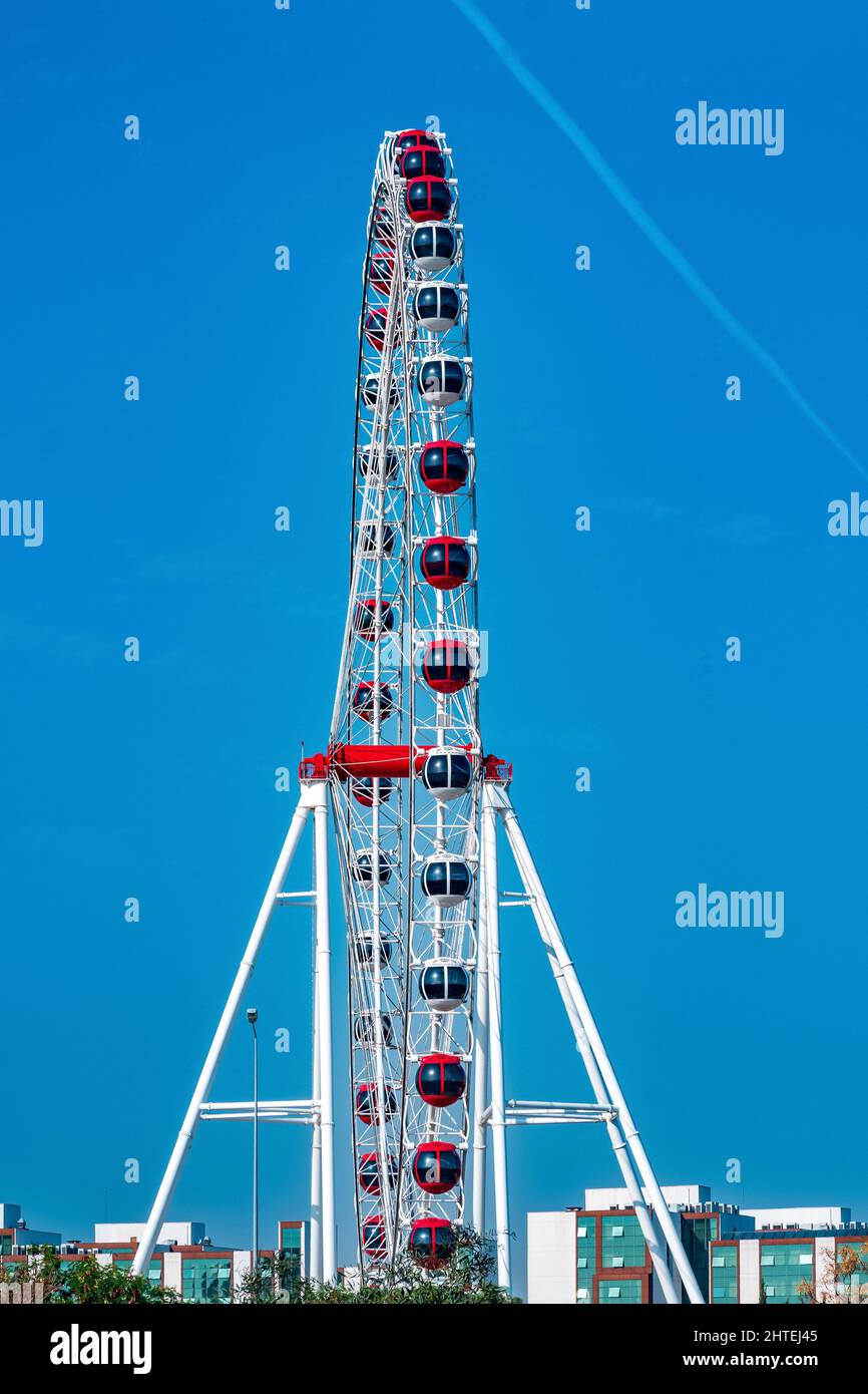 Grande roue à Antalya, Turquie Photo Stock - Alamy