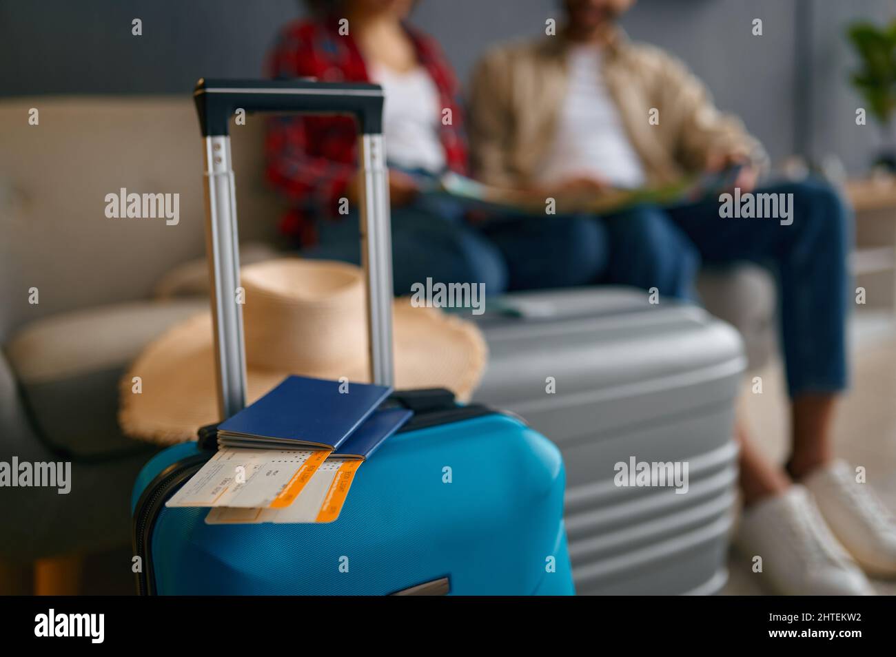 Billet de voyage et bagages préparés pour le voyage Banque D'Images