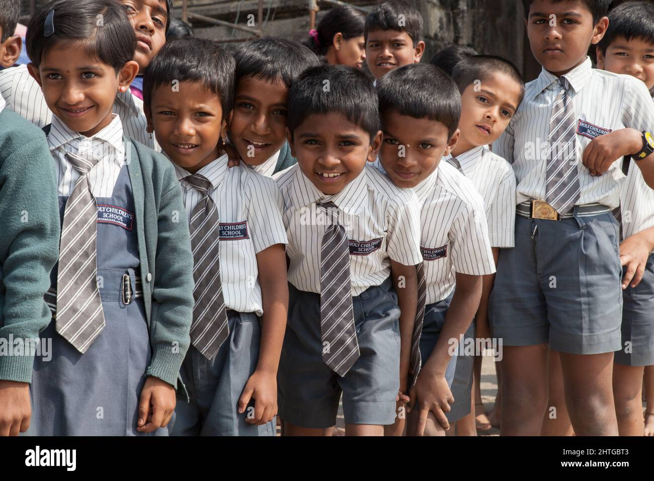 Les écoliers de Belur, Karnataka, Inde Banque D'Images