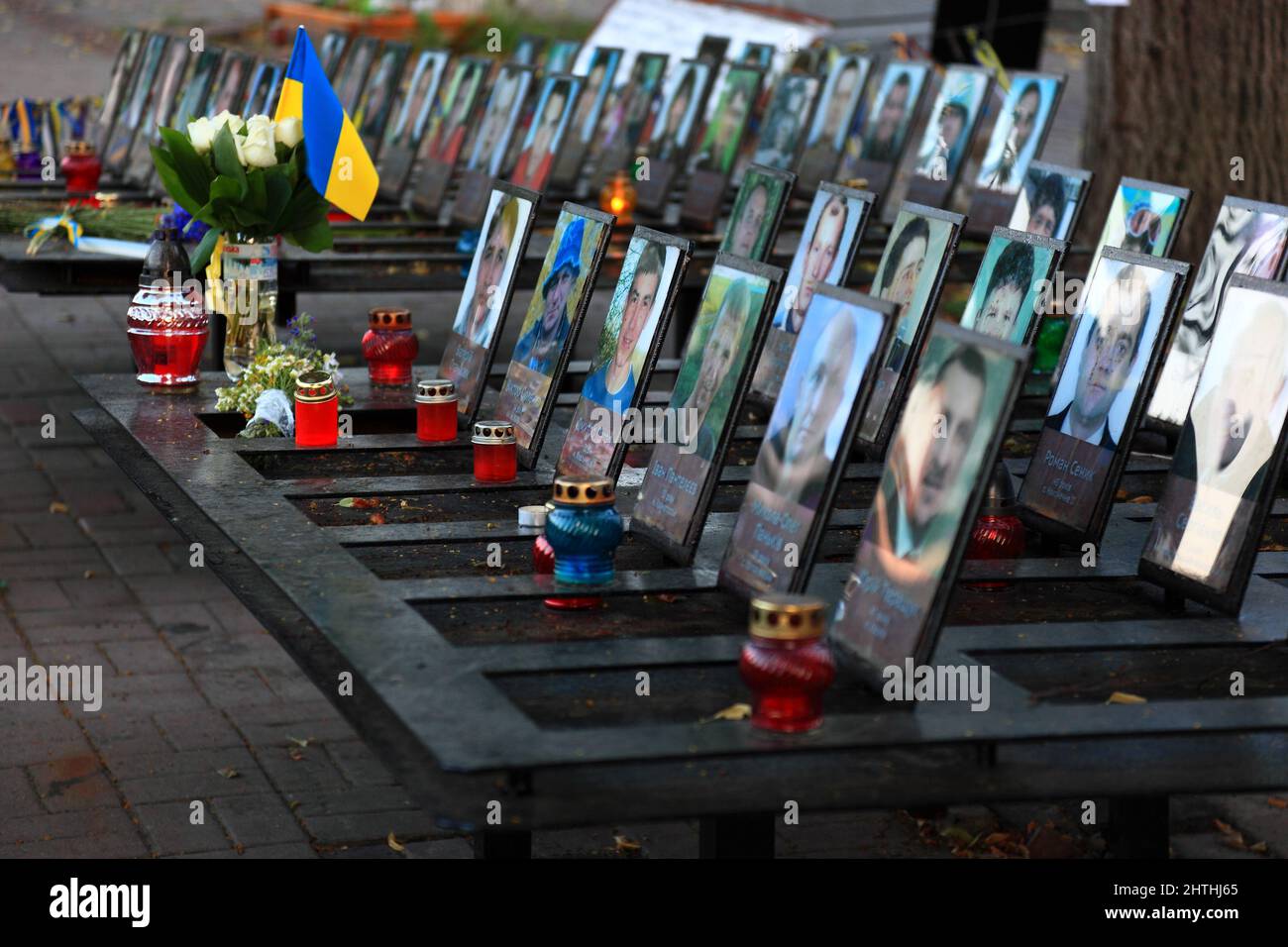 Ukraine, Stadt Kiew, Gedenken an die Toten von der blutigsten Maidan-Demonstration im February 2014, Bilder der Opfer Banque D'Images