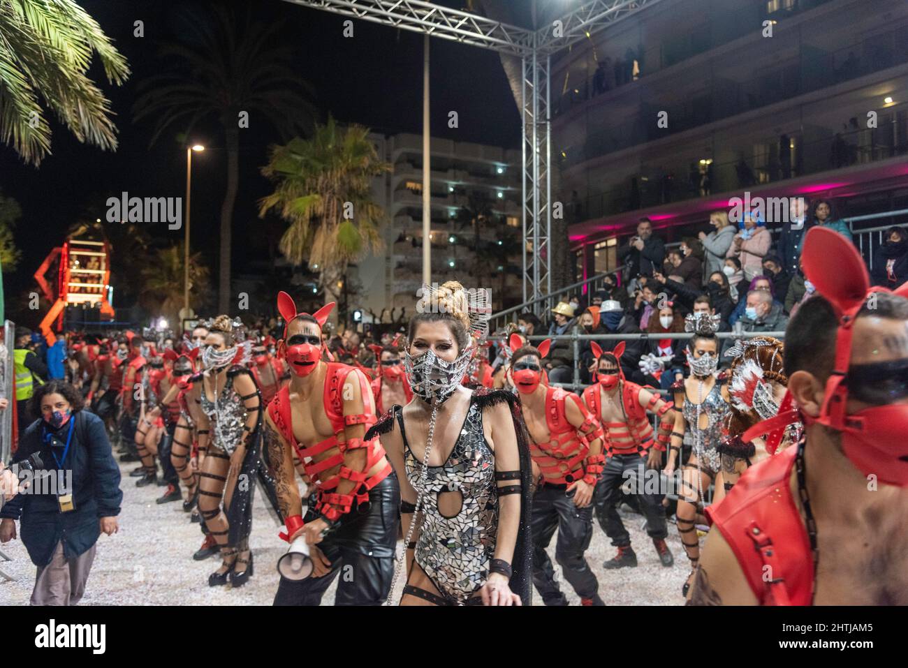 sitges carnaval 2022 fichier de sonrisas en la rua de la disbauxa 2022 Banque D'Images