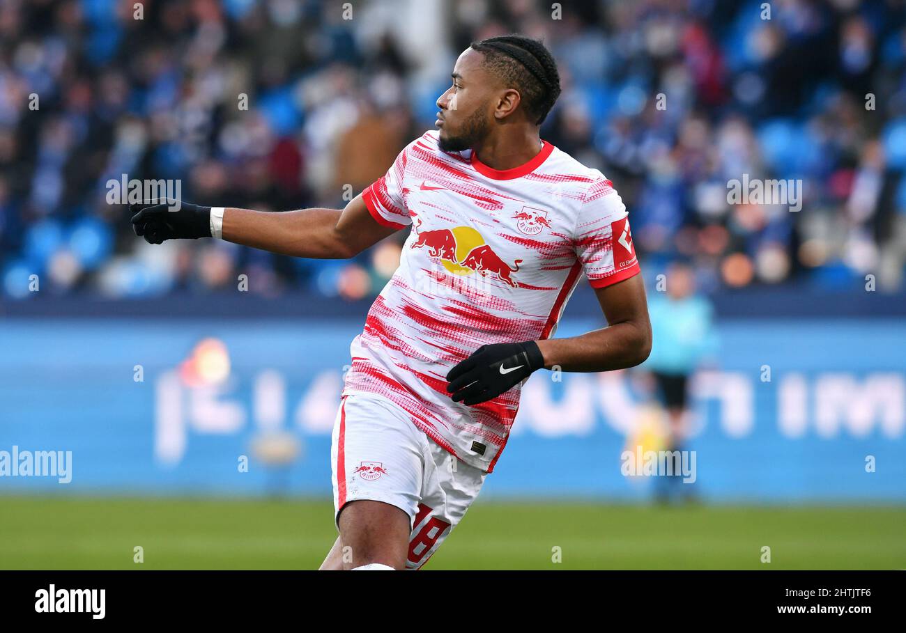 Bundesliga, Vonovia Ruhrstadion Bochum: VFL Bochum vs RB Leipzig; Christopher Nkunku fête après avoir obtenu son score Banque D'Images